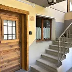 Le Petit Mont Blanc Apartamento Villaret